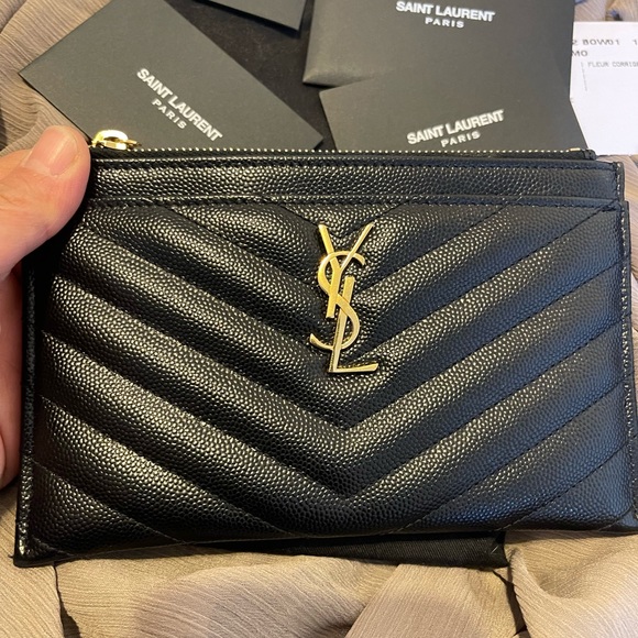 YSL MATELASSE Small Zipped Pouch - Picture 13 of 14
